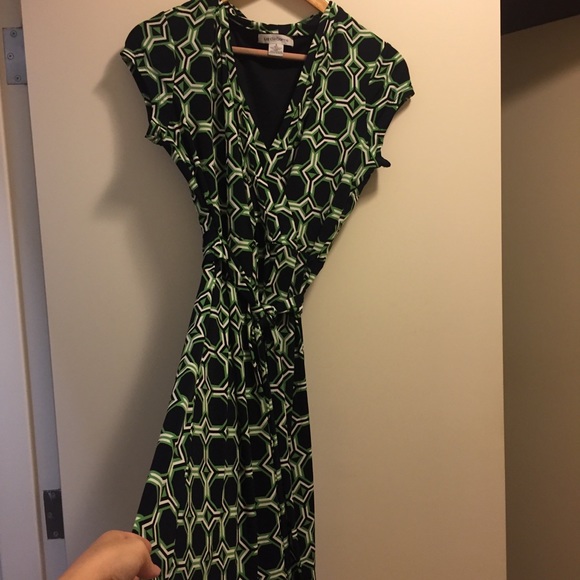 Work dress - Picture 3 of 3